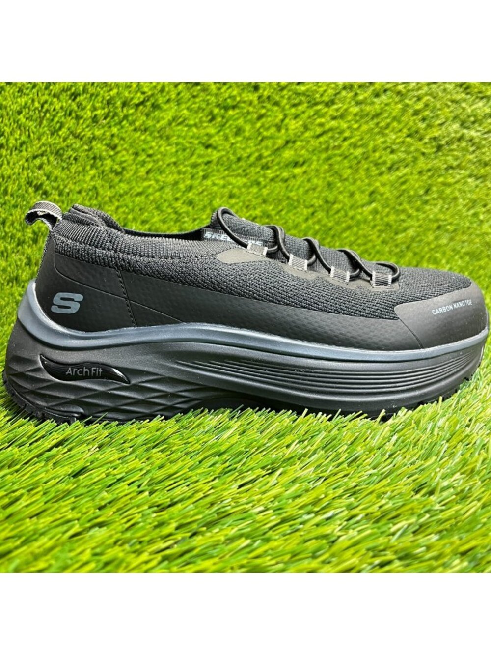 Skechers Max Cushioning Arch Fit SR Womens Size 6 Black Carbon Toe Work Shoes